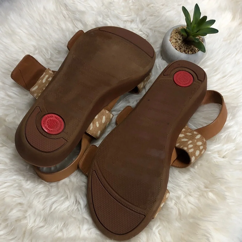 FitFlop Annelia SANDALS  Deer Print Vegan 1.5” Heel Adjustable Straps EUC - Picture 6 of 9